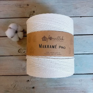 Macrame Pro makraméfonal - 2 mm 3 ply 900 m  - natúr