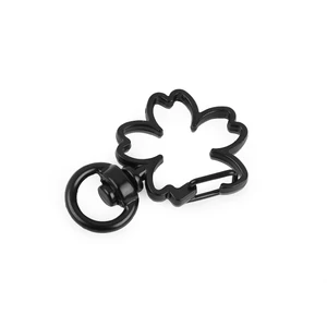 Lóhere alakú fém karabíner 8 mm - fekete lakk