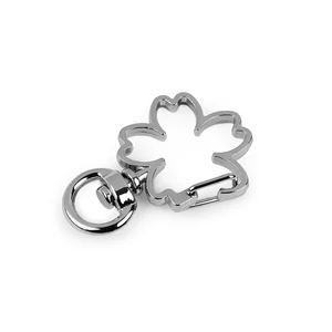 Lóhere alakú fém karabíner 8 mm - nikkel Lóhere alakú fém karabíner 8 mm - nikkel