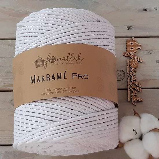 Macrame Pro makraméfonal - 4 mm 3 ply 175 m -fehér