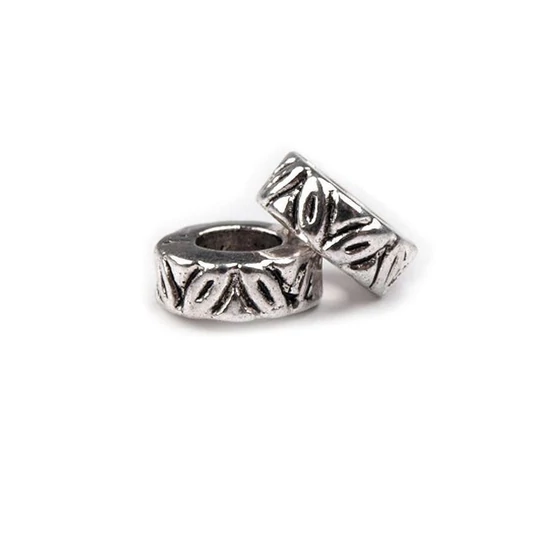 Fém gyöngy, zsinór végződés 3x8 mm platina