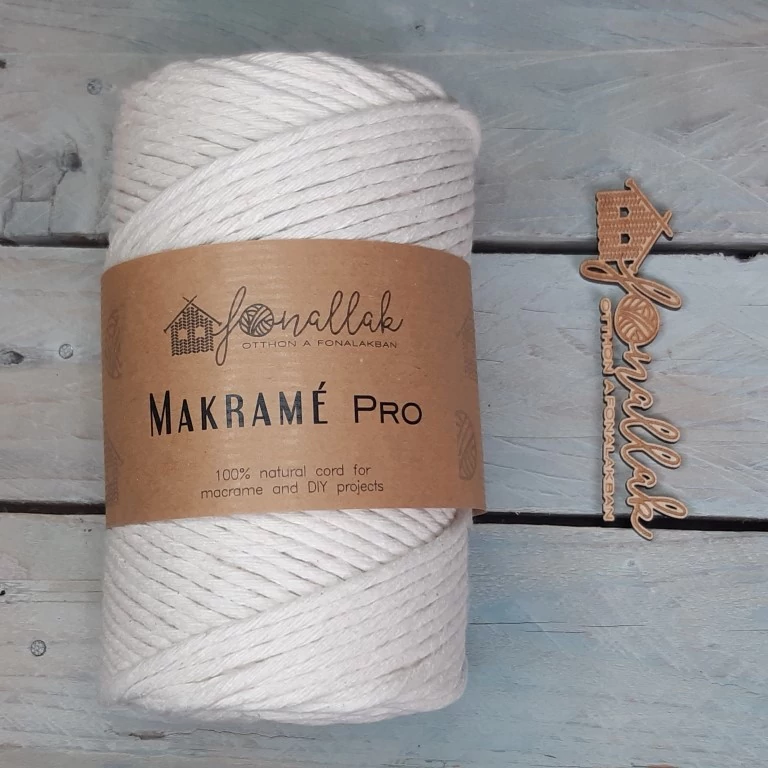 Macrame Pro makraméfonal - 3 mm kifésülhető 140 m  - natúr