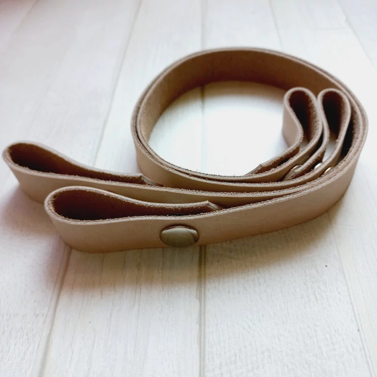 Bőr táskapánt patentos 50 cm - natúr