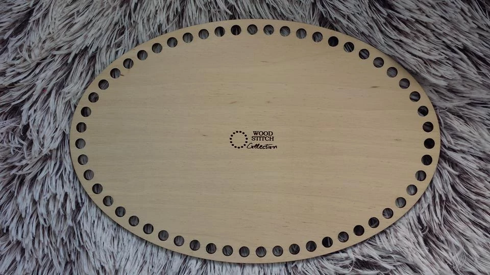Horgolható fa alap - ovális 20 cm