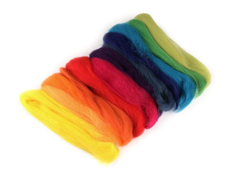 Fésült gyapjú nemezeléshez - 50 g - rainbow