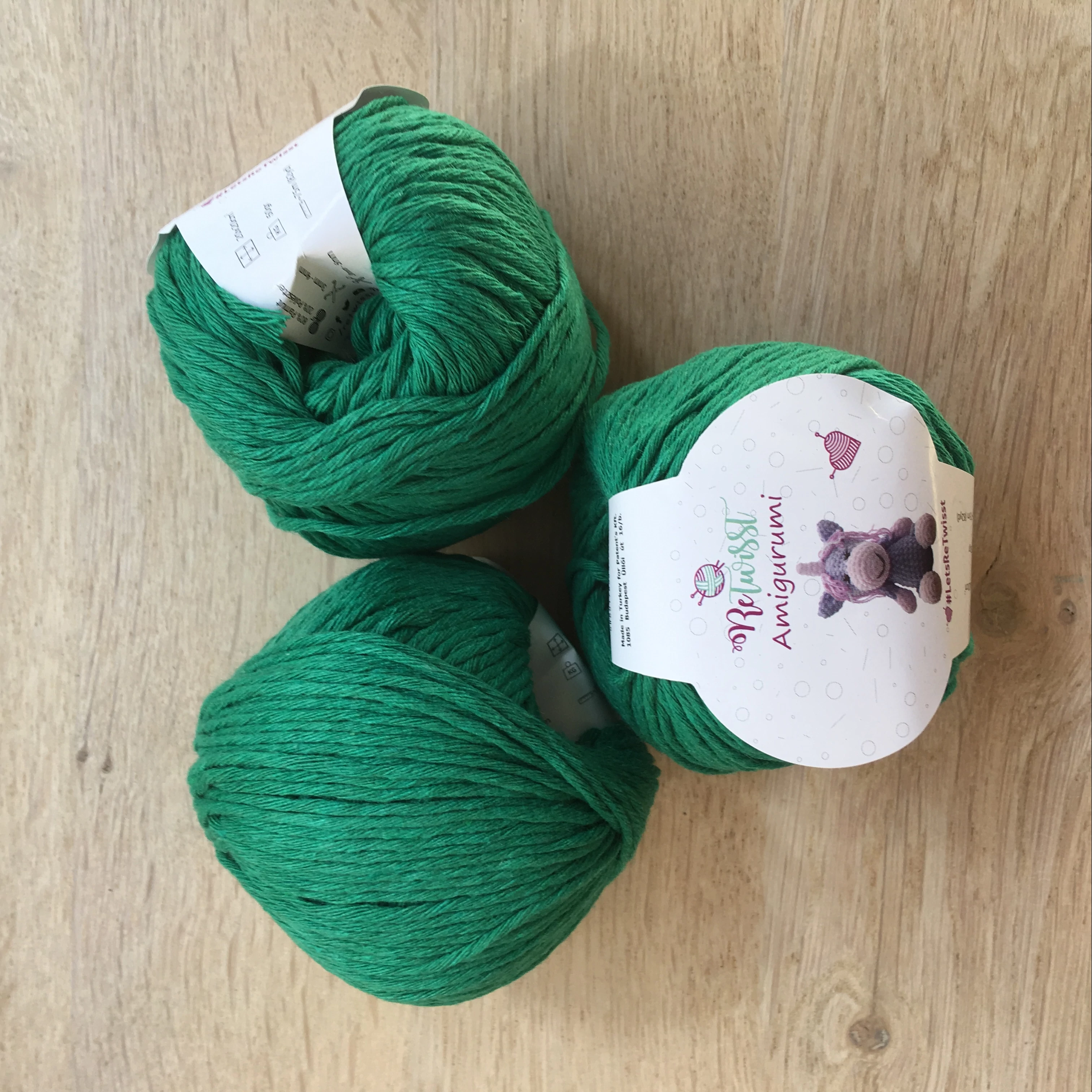 Retwisst Amigurumi - Benettonzöld